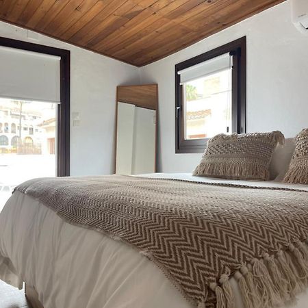 Carmela Apartment. 阿尔姆尼卡 外观 照片
