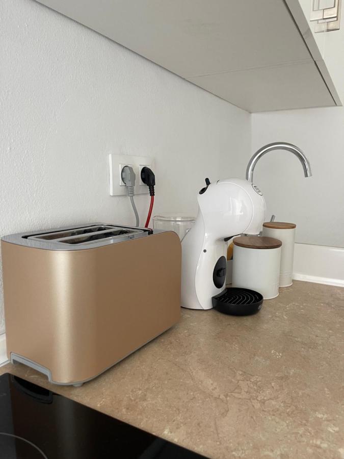 Carmela Apartment. 阿尔姆尼卡 外观 照片